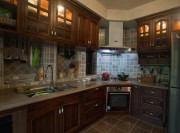 美式鄉(xiāng)村風(fēng)格240平米別墅廚房櫥柜裝修效果圖 美式鄉(xiāng)村風(fēng)格240平米別墅廚房櫥柜裝修效果圖