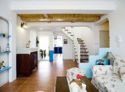 清新的地中海風(fēng)格90平米小復(fù)式客廳樓梯裝修效果圖 清新的地中海風(fēng)格90平米小復(fù)式客廳樓梯裝修效果圖