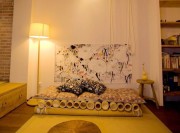 混搭實木中式風(fēng)格80平米一居室臥室背景墻裝修效果圖