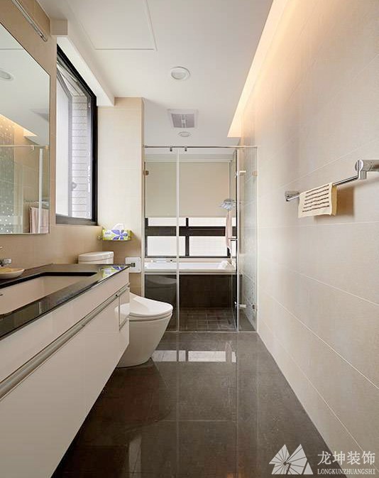 鮮亮色彩北歐風格100平米二居室衛生間浴室柜裝修效果圖