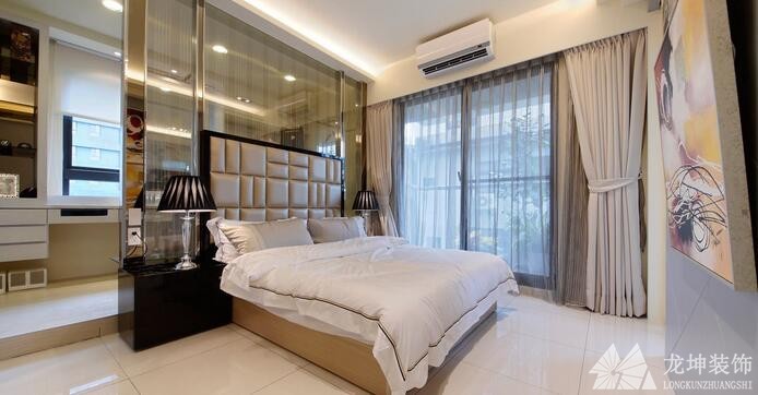 現代質感歐式100平米二居室臥室背景墻裝修效果圖