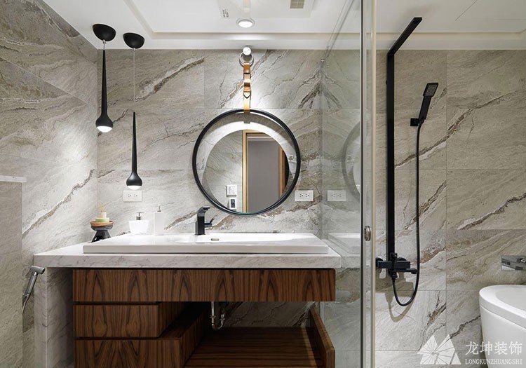 溫暖明亮歐式風格120平米三居室衛生間浴室柜裝修效果圖