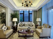 歐式優雅大氣130平米三居室客廳吊頂裝修效果圖
