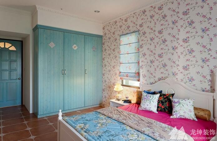 歐式鄉村休閑280平米別墅兒童房背景墻裝修效果圖