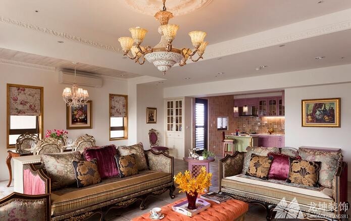 歐式鄉村休閑280平米別墅客廳吊頂裝修效果圖