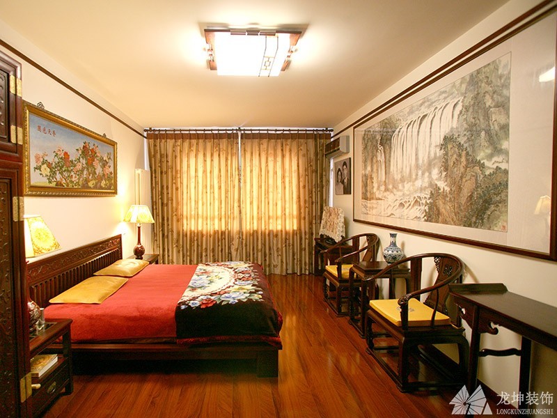 古典大氣中式風格120平米三居室臥室吊頂裝修效果圖
