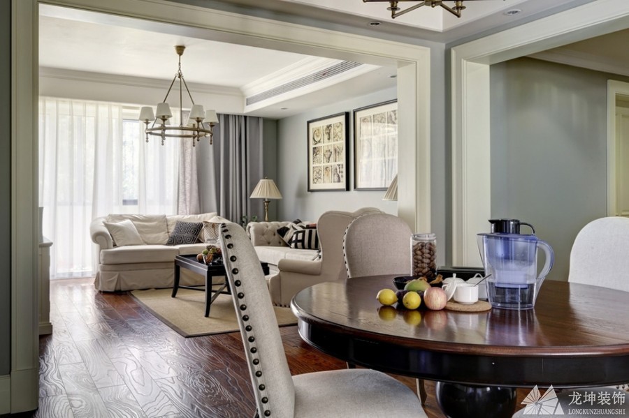 清爽明亮田園風(fēng)格95平米二居室餐廳吊頂裝修效果圖