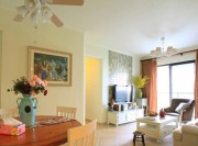 淡雅舒適田園風格90平米二居室餐廳背景墻裝修效果圖