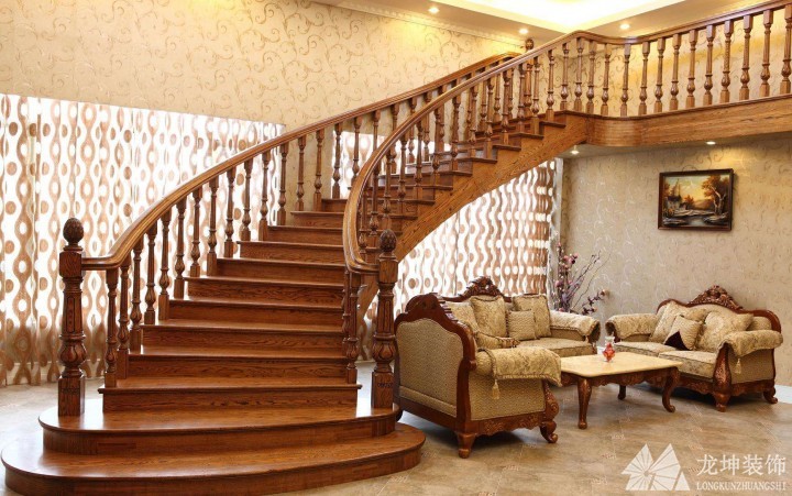 木質(zhì)樓梯安裝和日常維護(hù)注意事項(xiàng)